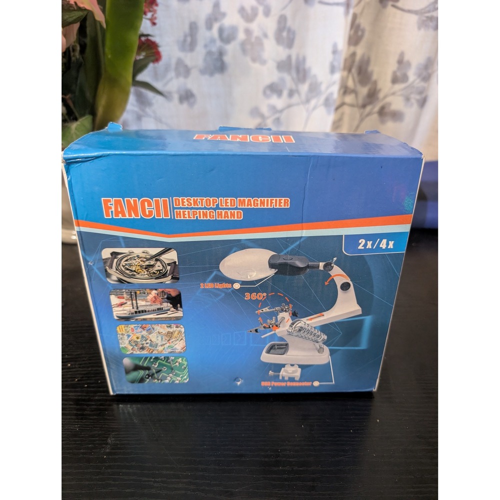 Fancii Desktop LED Magnifier Helping Hand Soldering Station FC-MGHH35U 2x 4x